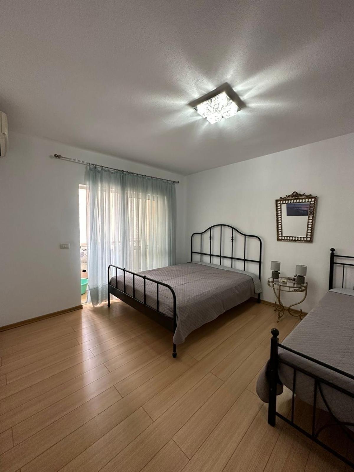 Blloku Family Apartment Tirana Exterior foto